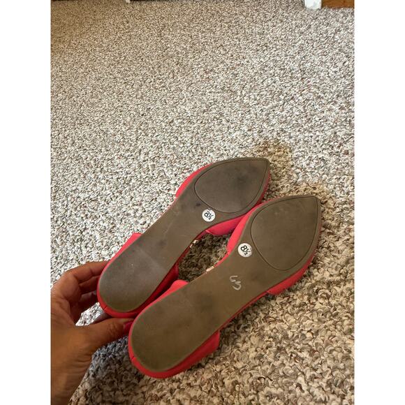 Madden Girl Coral Laser Cut Pointed Toe Flats Size 8.5 - Picture 2 of 6